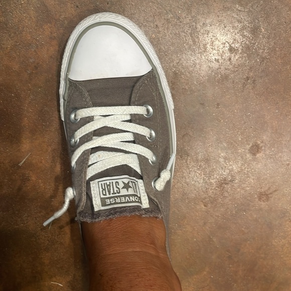 Chuck Taylor Converse - Picture 7 of 8